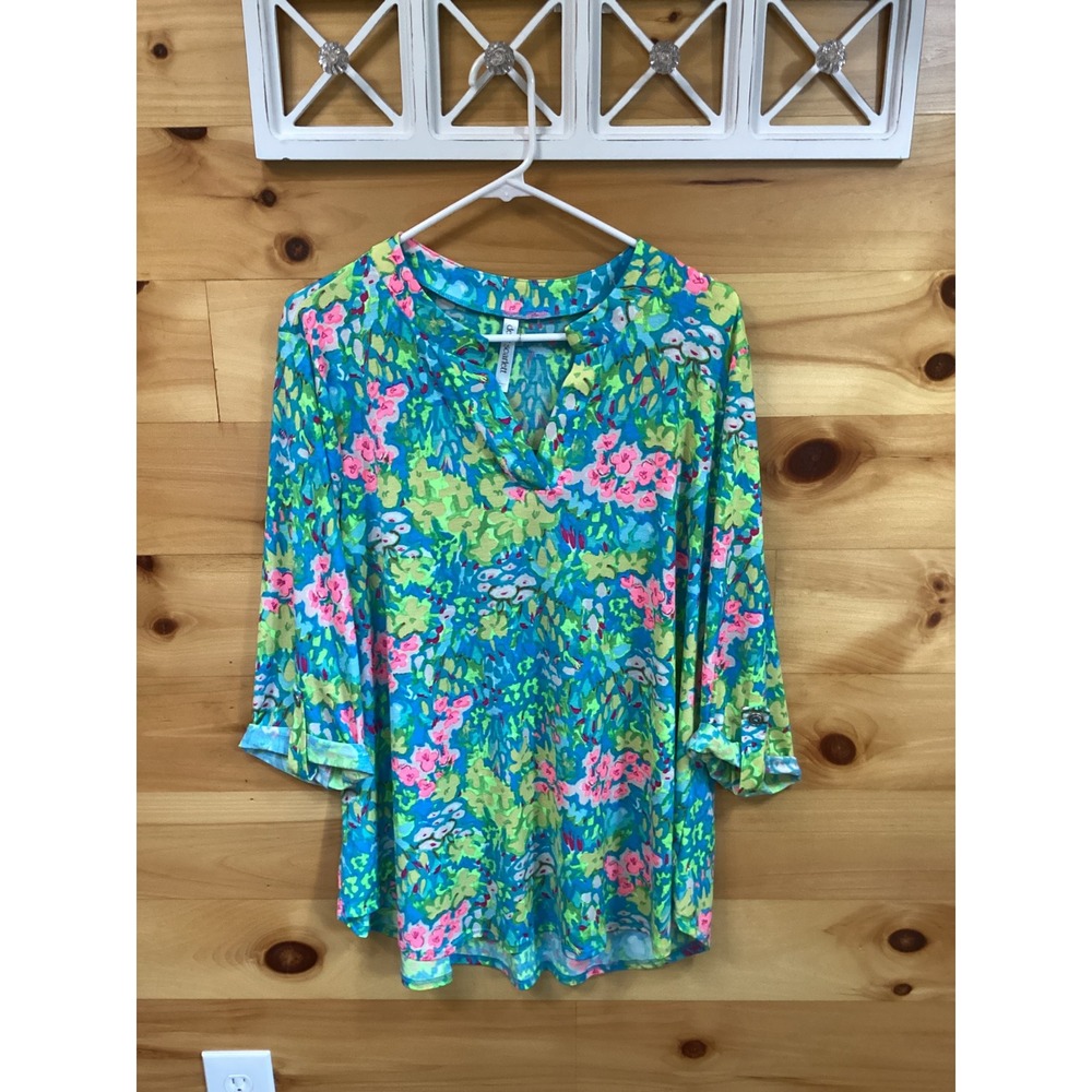 Dear Scarlett Lizzy-56 Floral V-Neck Roll Tab Sleeve Blouse Blue Pink Green L